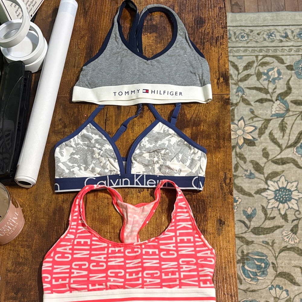 Calvin Klein Women's Sports Bra Set - Gray, Blue, Red